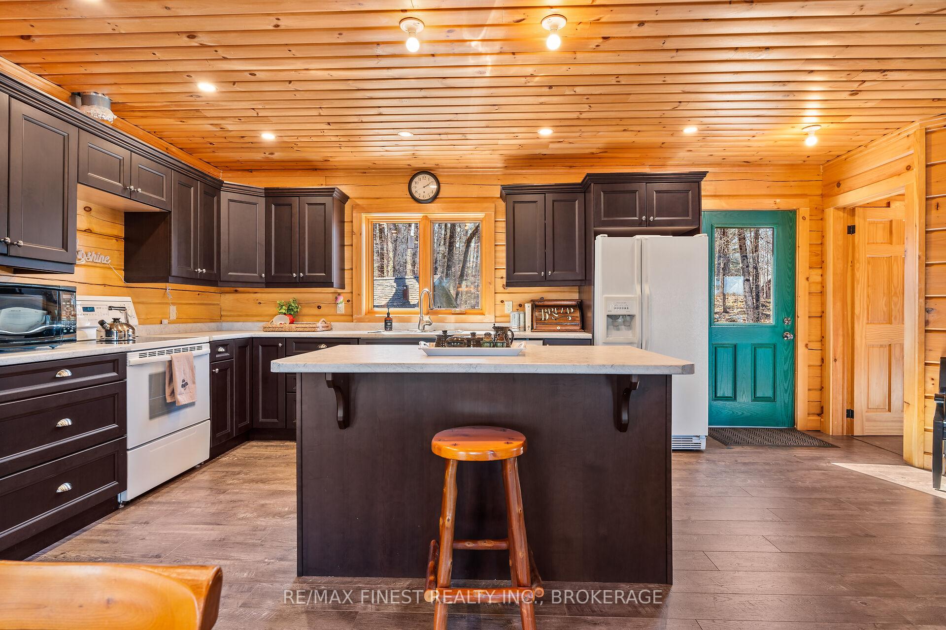 Photo 13 of 1170D Blue Heron Ridge, Frontenac, Frontenac Centre — HOMEH