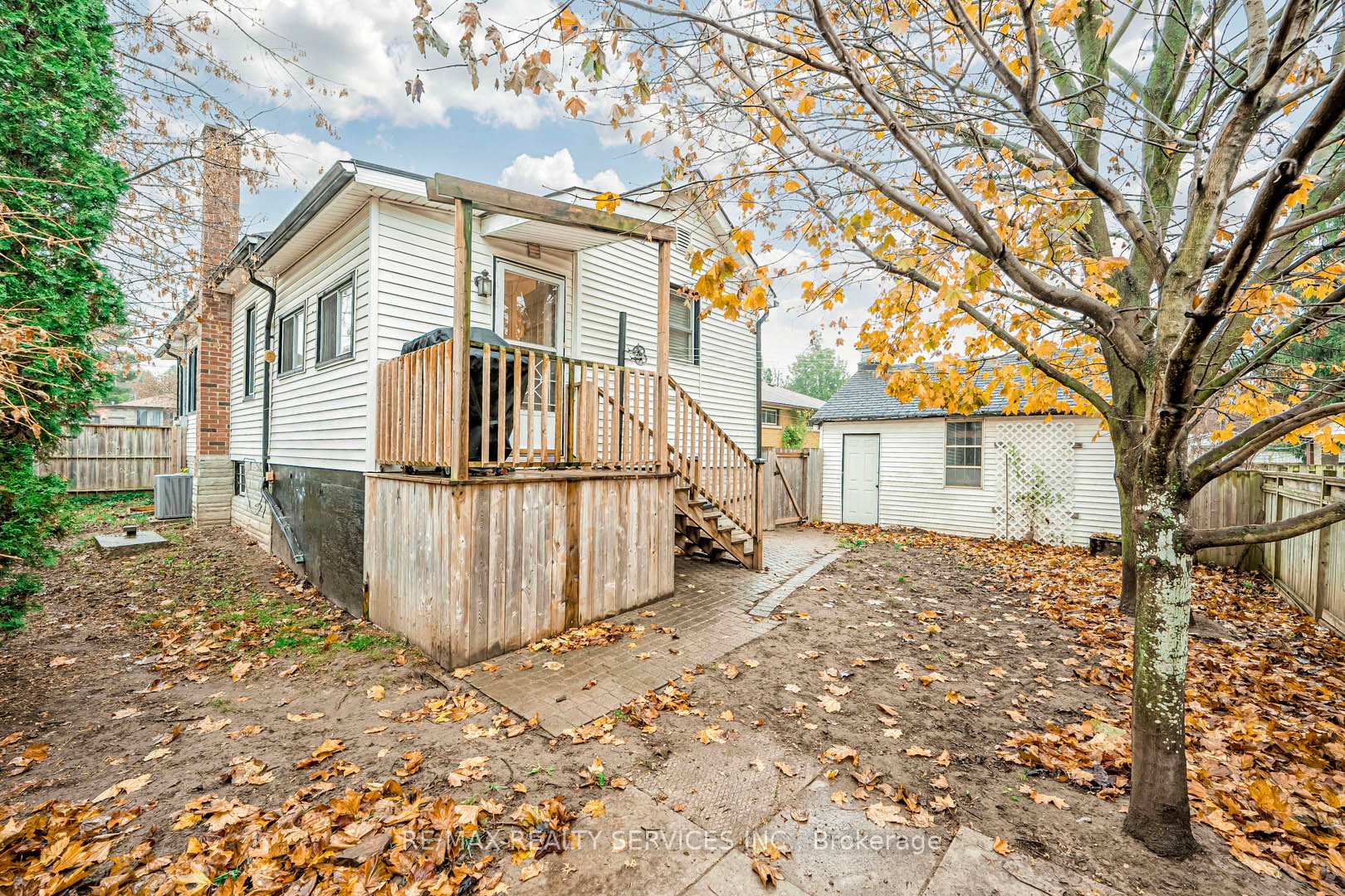 Photo 26 of 72 Elgin Street S, Cambridge — HOMEH