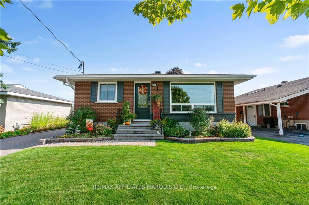 Photo 1 of 524 Blossom Park Drive, Cornwall — HOMEH