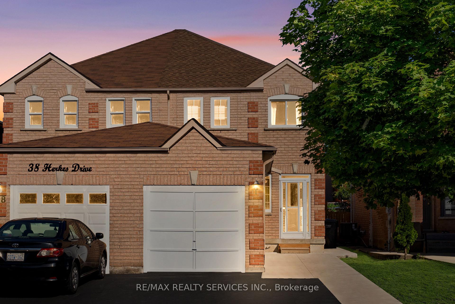 Photo 1 of 40 Herkes Drive, Brampton, Fletcher's West — HOMEH