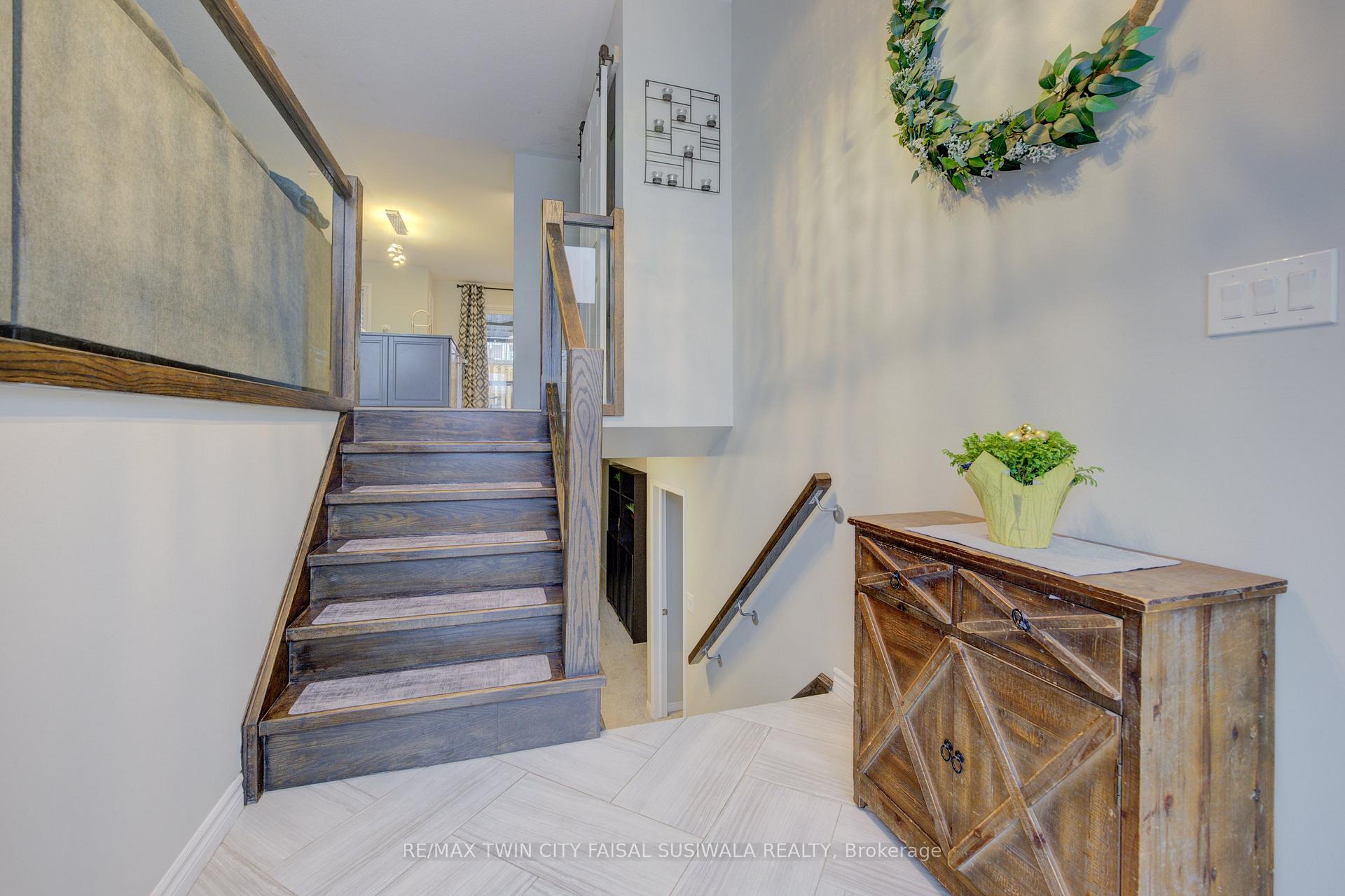 Photo 6 of 77 Oak Hill Drive, Cambridge — HOMEH