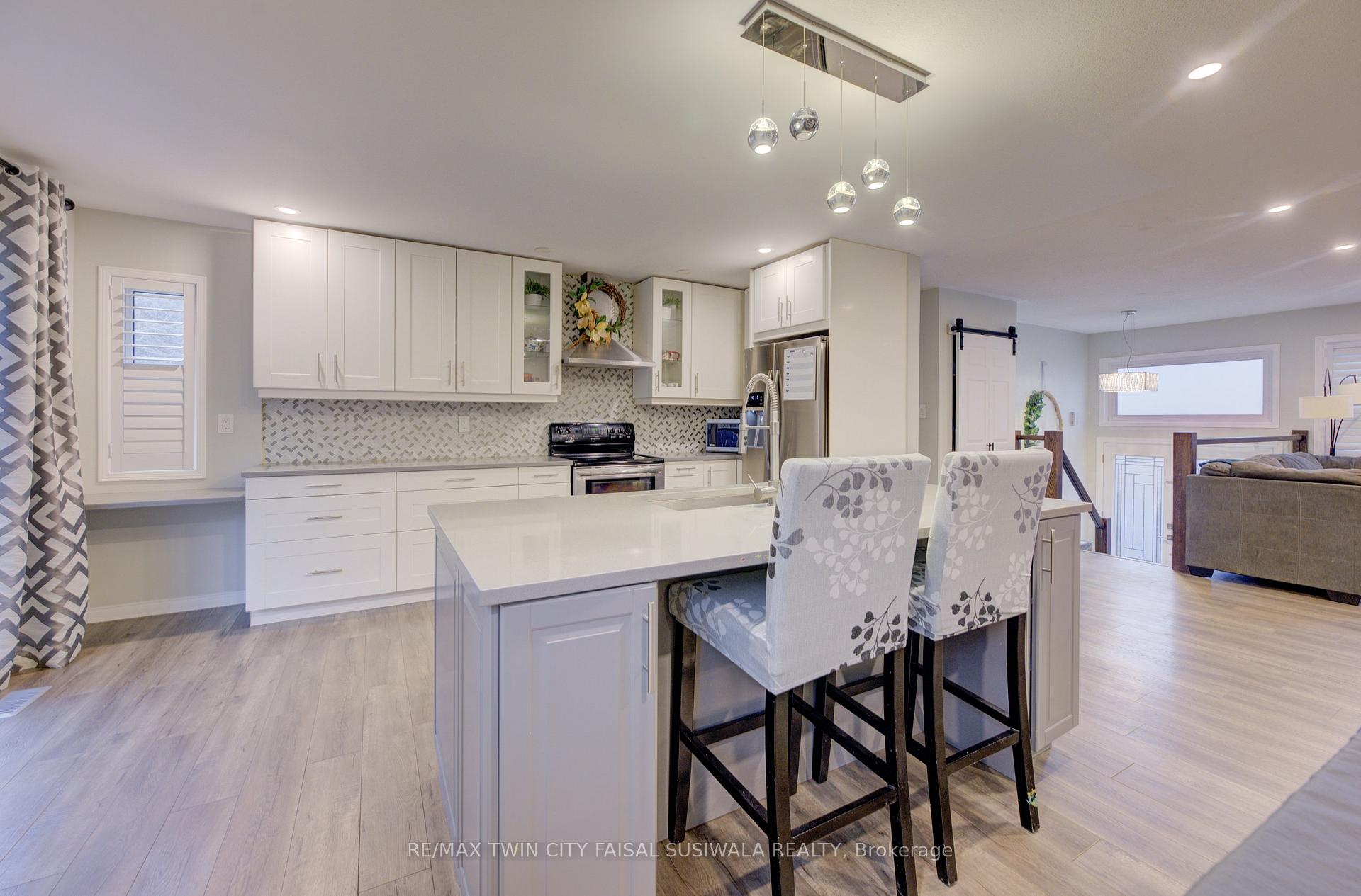Photo 16 of 77 Oak Hill Drive, Cambridge — HOMEH