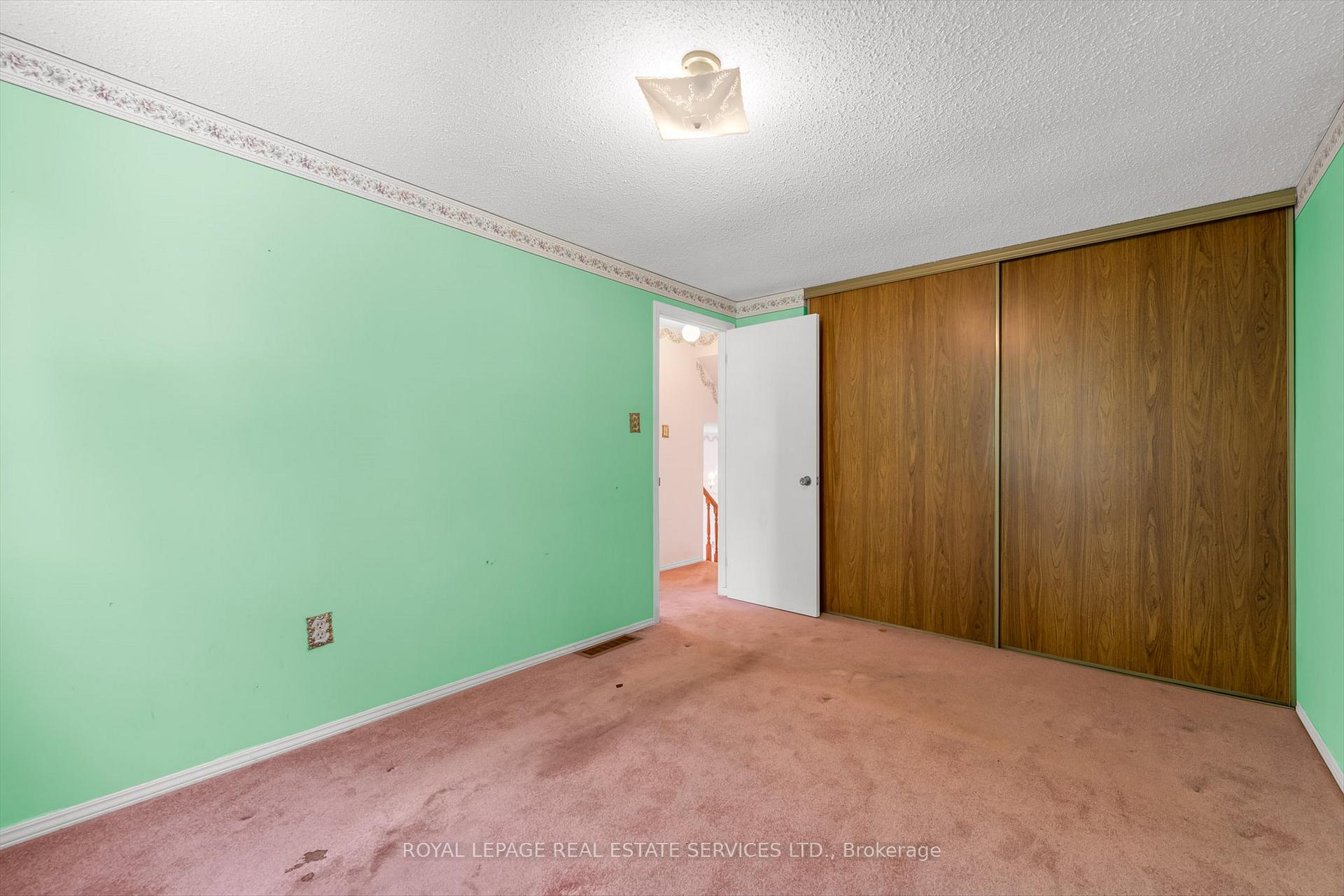 Photo 14 of 43 Elmore Drive, Hamilton, Eleanor — HOMEH