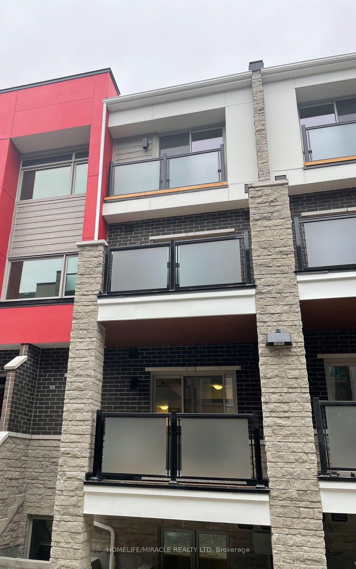 Photo 1 of Unit 607, 1034 Reflection Pl, Pickering, Rural Pickering — HOMEH