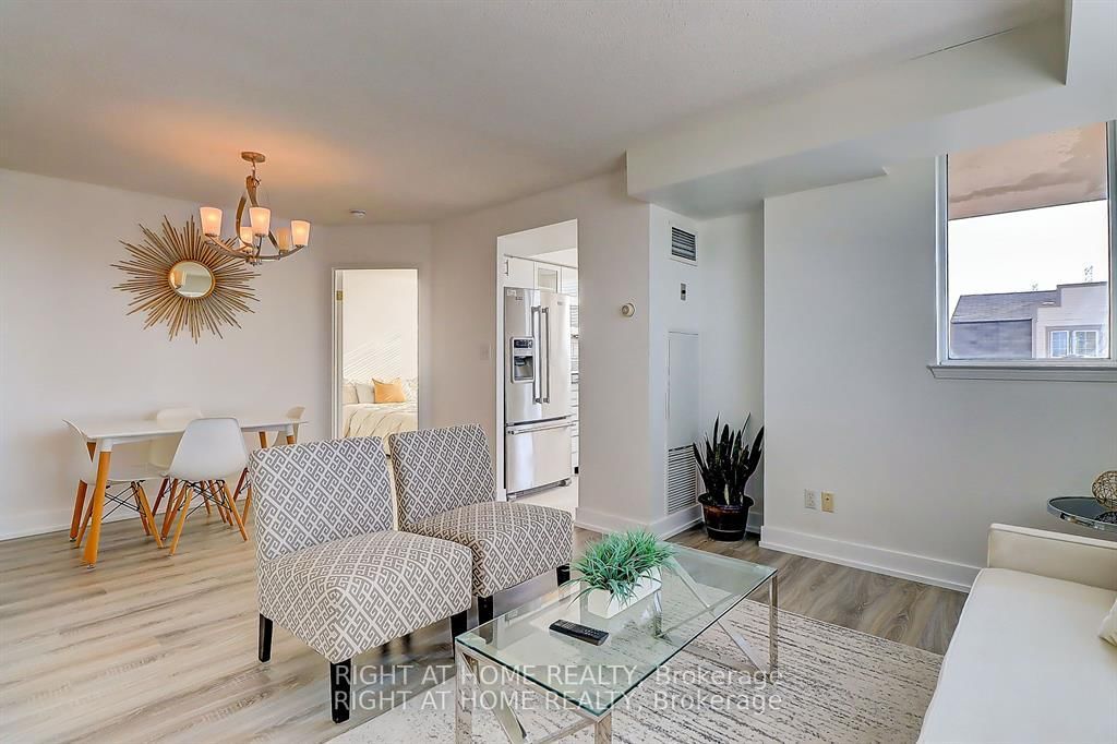Photo 9 of Unit 404, 1625 Pickering Pkwy, Pickering, Village East — HOMEH