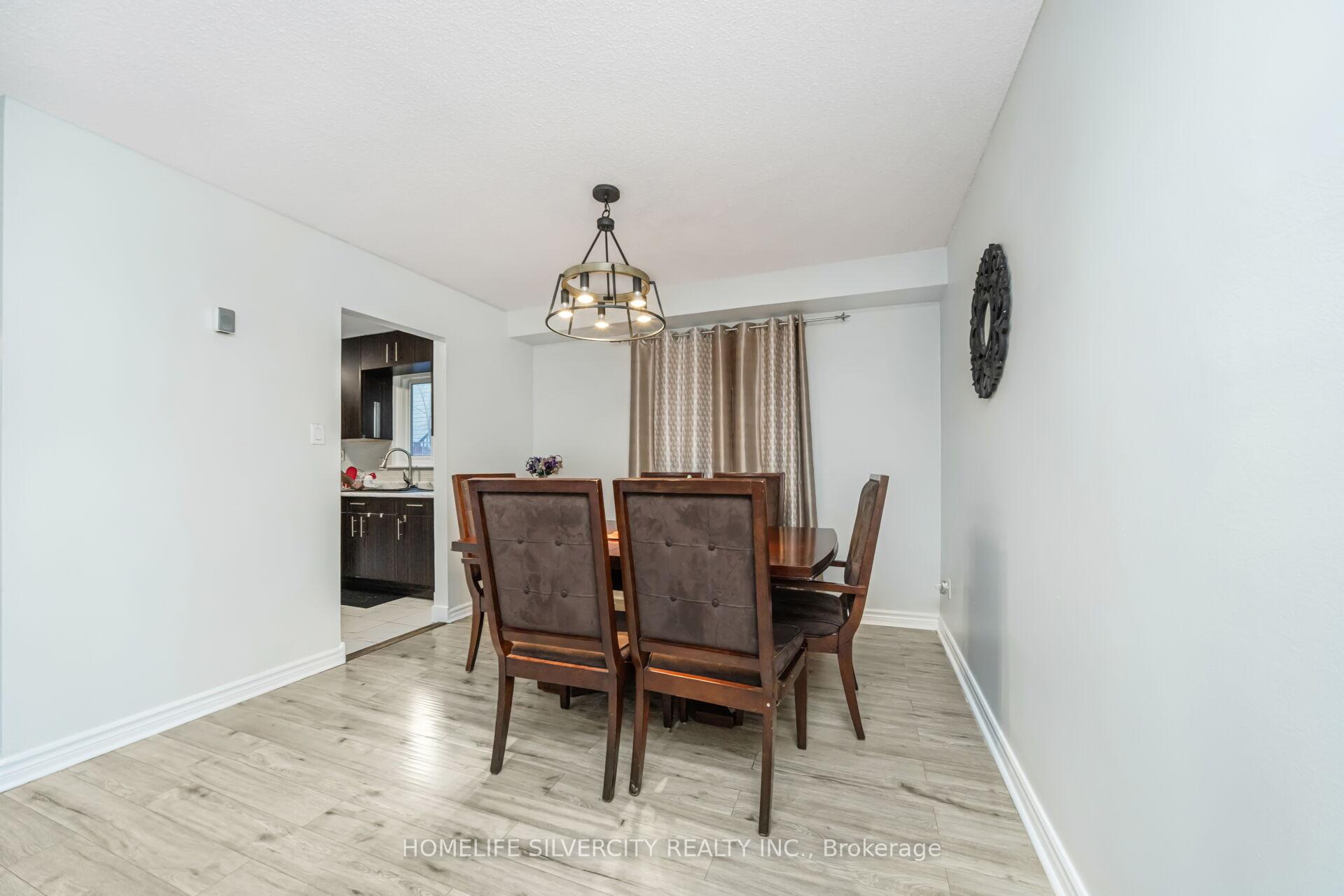 Photo 12 of 23 Judith Crescent, Brampton, Northgate — HOMEH