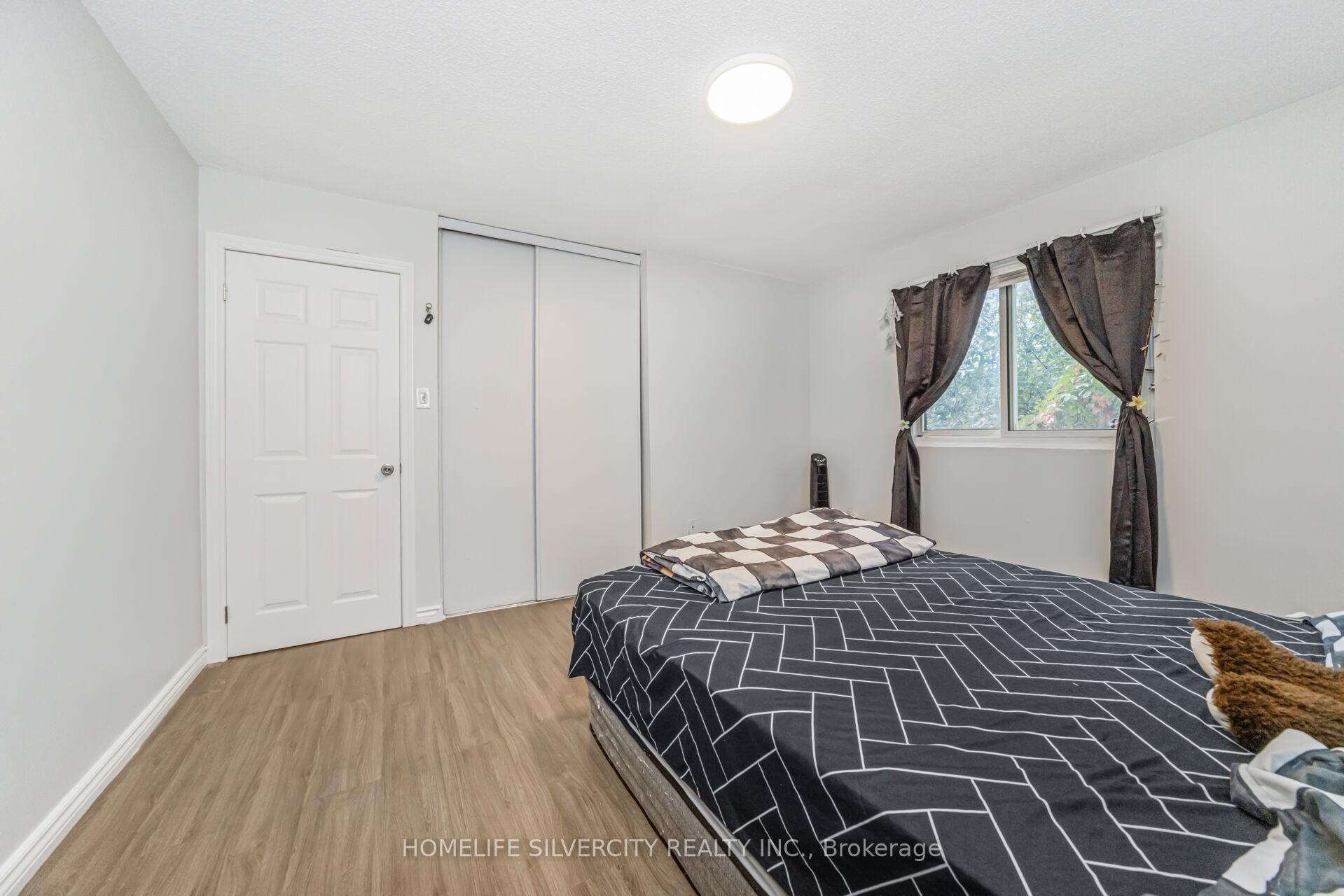 Photo 30 of 23 Judith Crescent, Brampton, Northgate — HOMEH