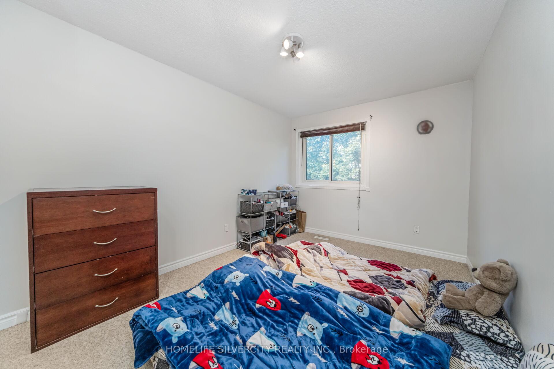 Photo 32 of 23 Judith Crescent, Brampton, Northgate — HOMEH