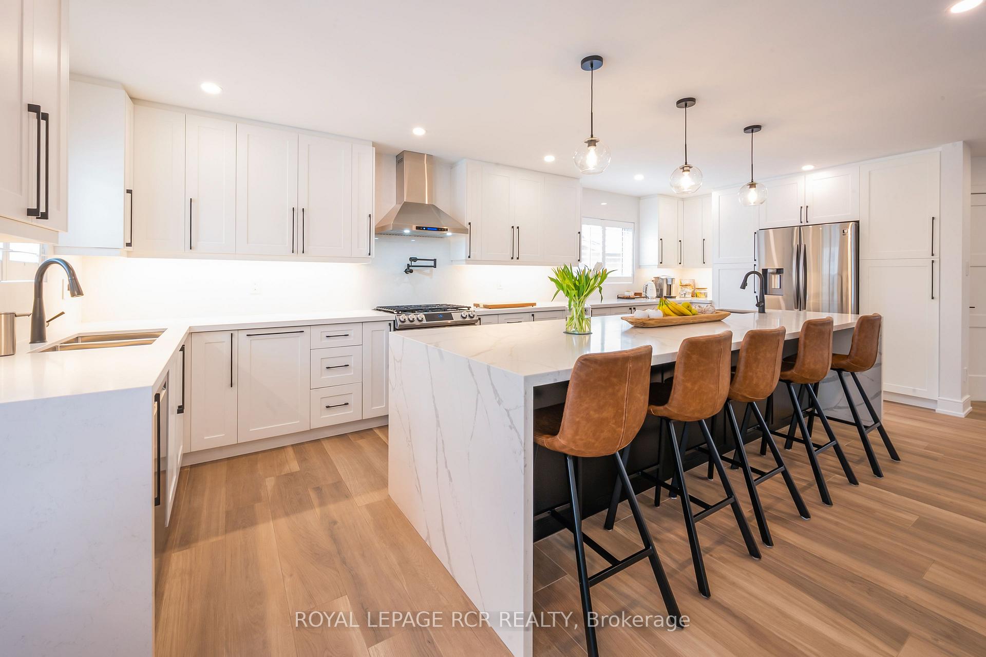 Photo 9 of 37 Hutton Crescent, Caledon, Rural Caledon — HOMEH