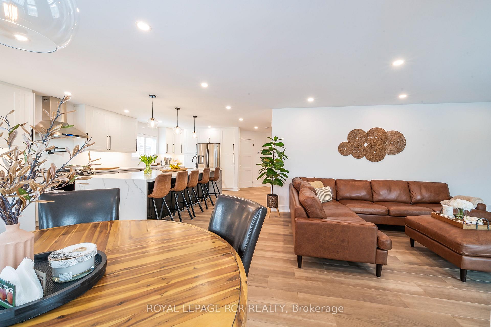 Photo 13 of 37 Hutton Crescent, Caledon, Rural Caledon — HOMEH