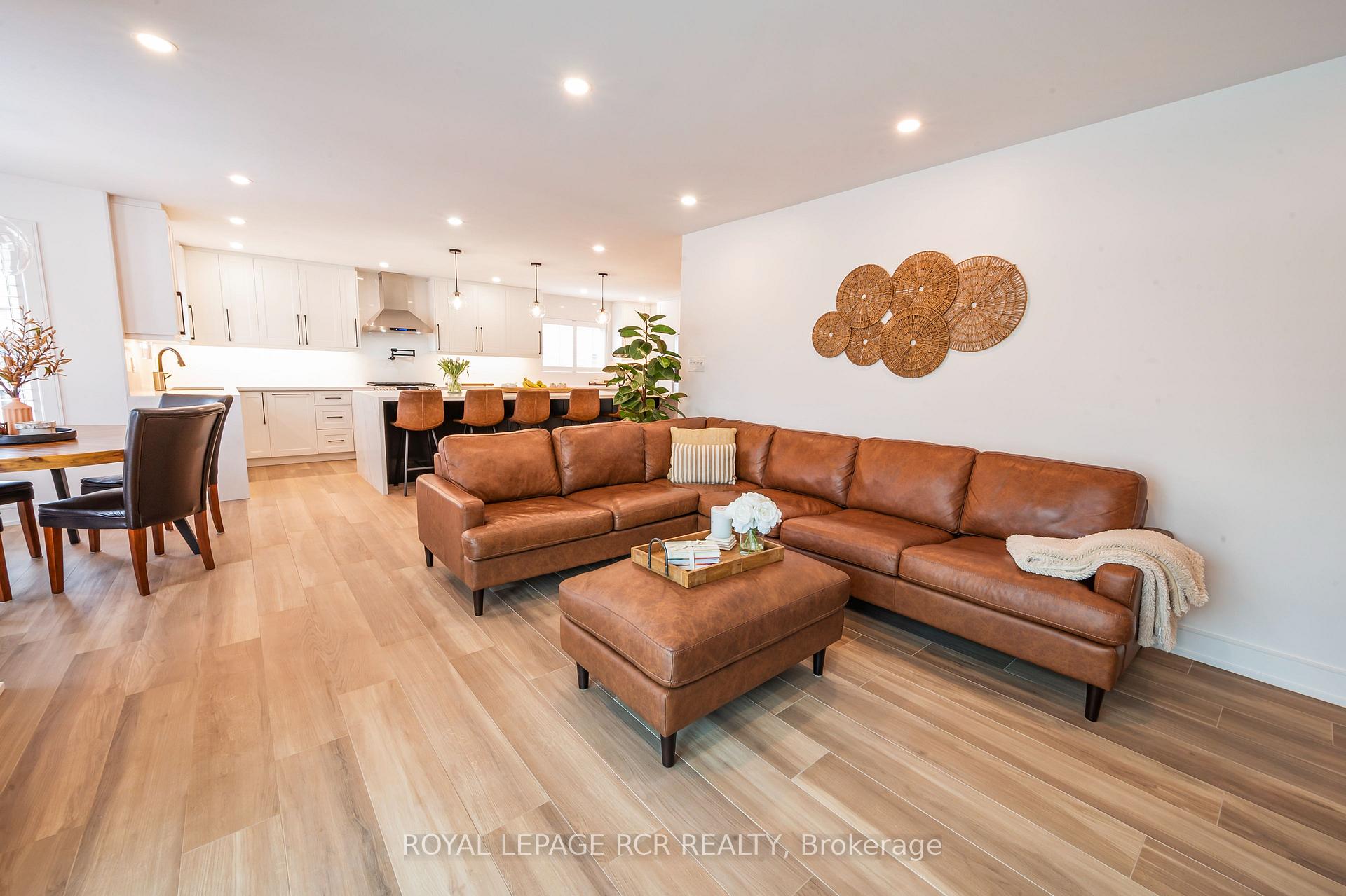 Photo 15 of 37 Hutton Crescent, Caledon, Rural Caledon — HOMEH