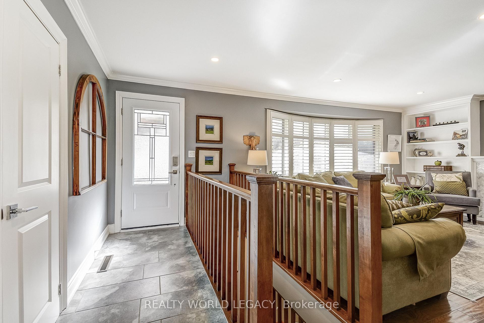 Photo 6 of 81 Garden Avenue, Hamilton, Ancaster — HOMEH