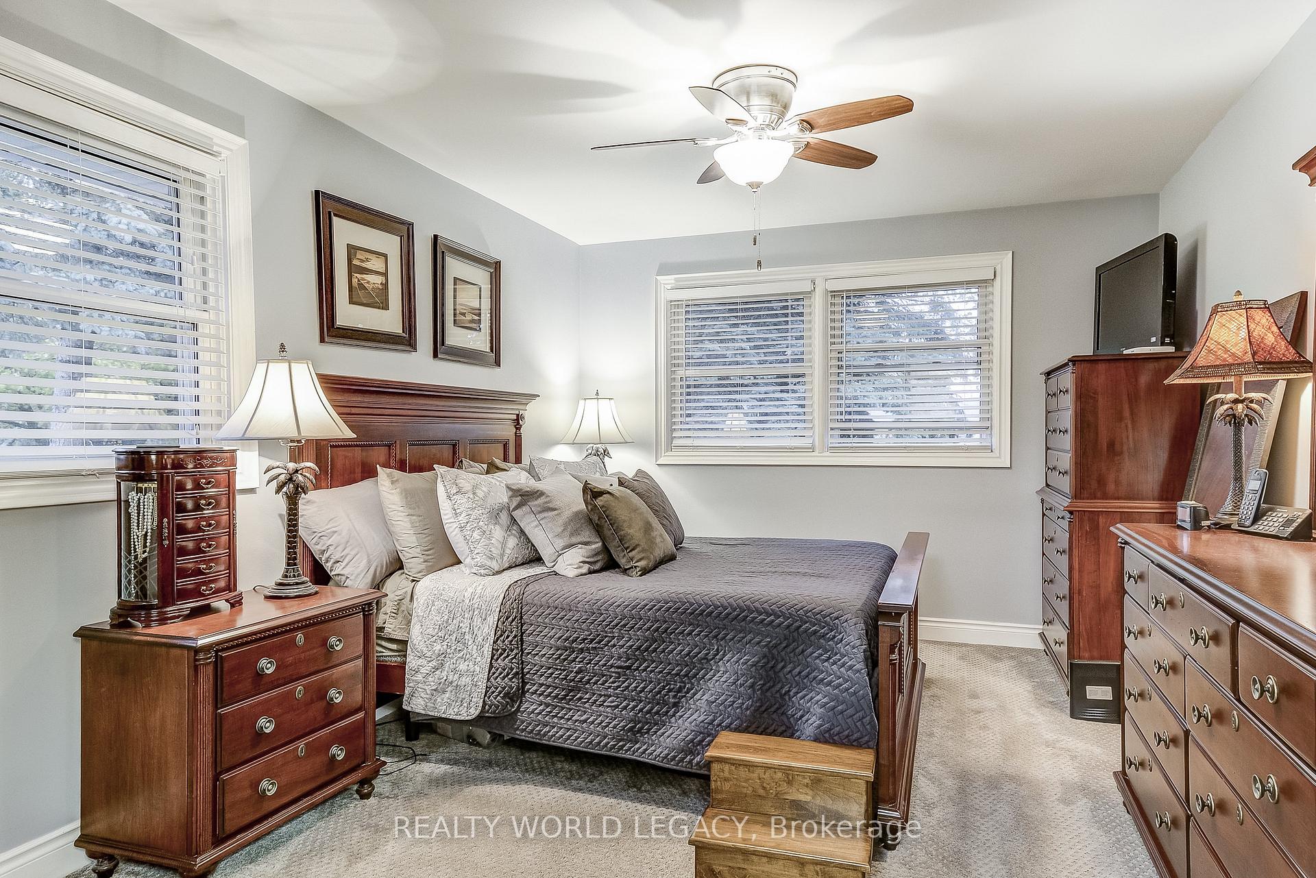 Photo 22 of 81 Garden Avenue, Hamilton, Ancaster — HOMEH