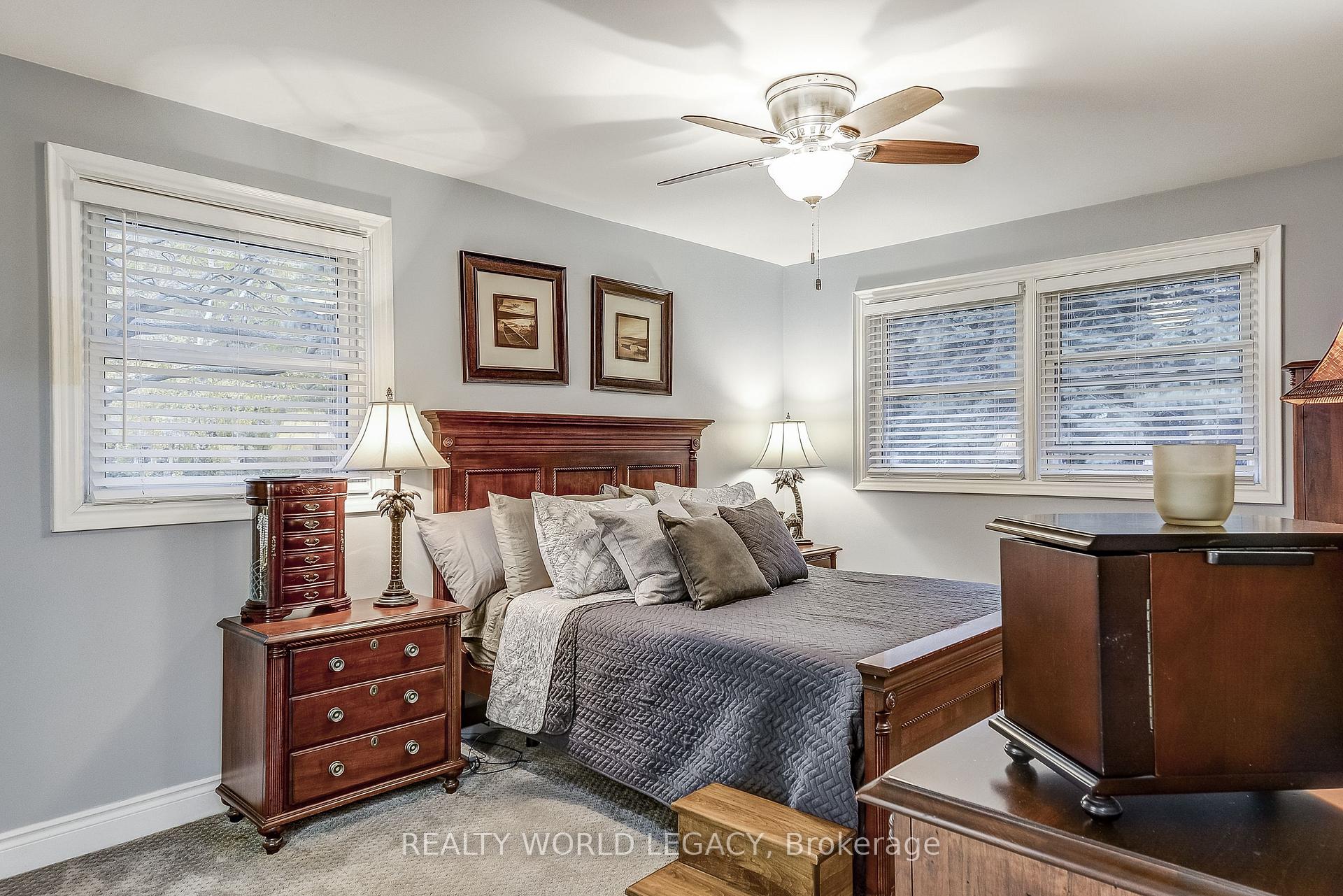 Photo 23 of 81 Garden Avenue, Hamilton, Ancaster — HOMEH