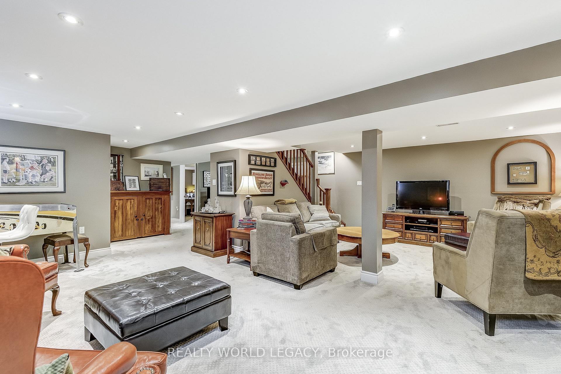 Photo 31 of 81 Garden Avenue, Hamilton, Ancaster — HOMEH