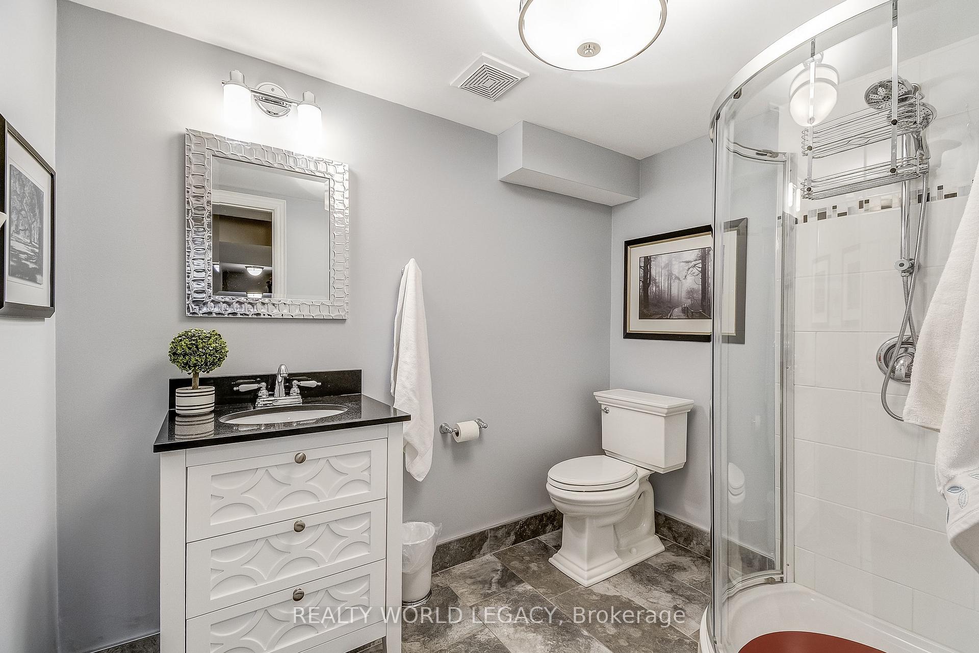 Photo 33 of 81 Garden Avenue, Hamilton, Ancaster — HOMEH