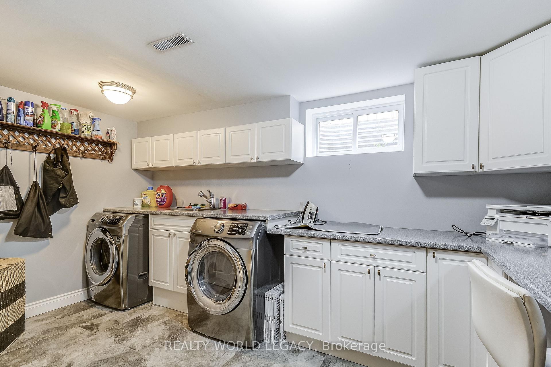 Photo 35 of 81 Garden Avenue, Hamilton, Ancaster — HOMEH