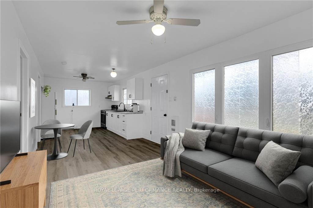Photo 7 of 411 Pacific Avenue, Cornwall — HOMEH