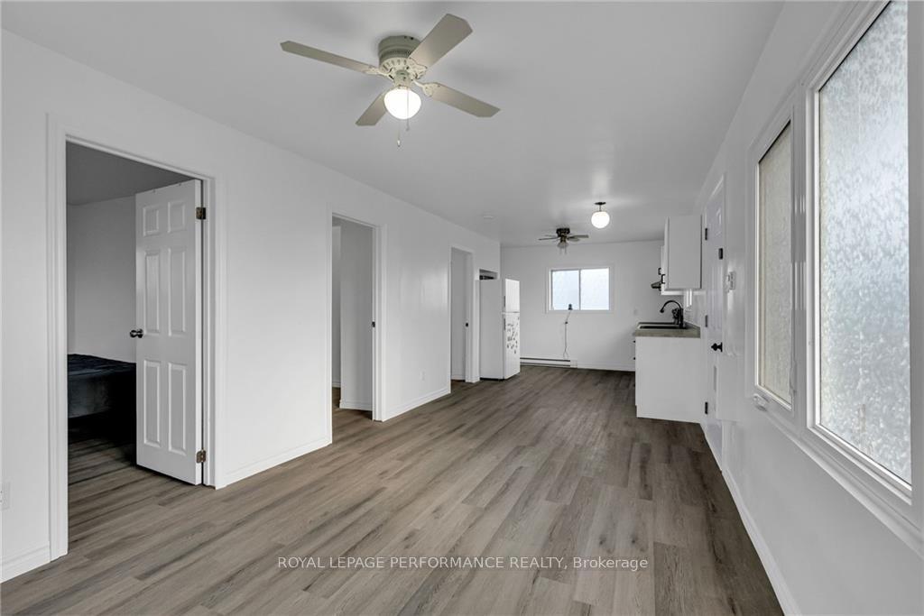 Photo 9 of 411 Pacific Avenue, Cornwall — HOMEH
