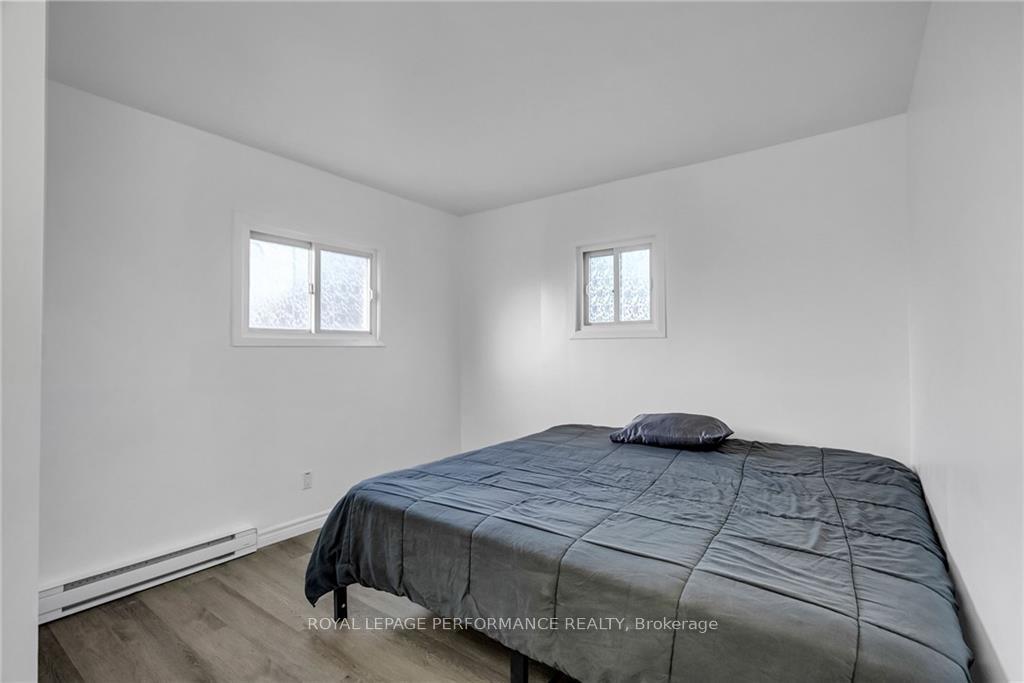 Photo 11 of 411 Pacific Avenue, Cornwall — HOMEH