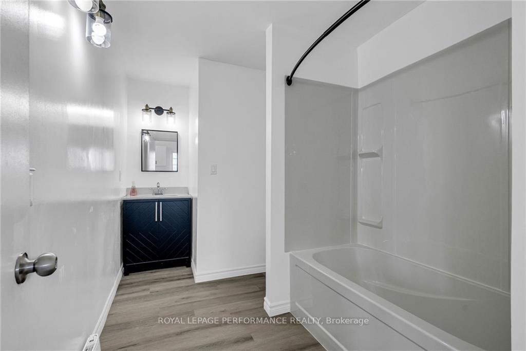 Photo 15 of 411 Pacific Avenue, Cornwall — HOMEH
