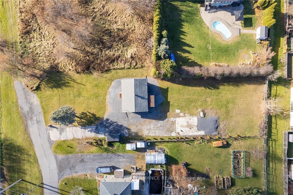 Photo 24 of 411 Pacific Avenue, Cornwall — HOMEH