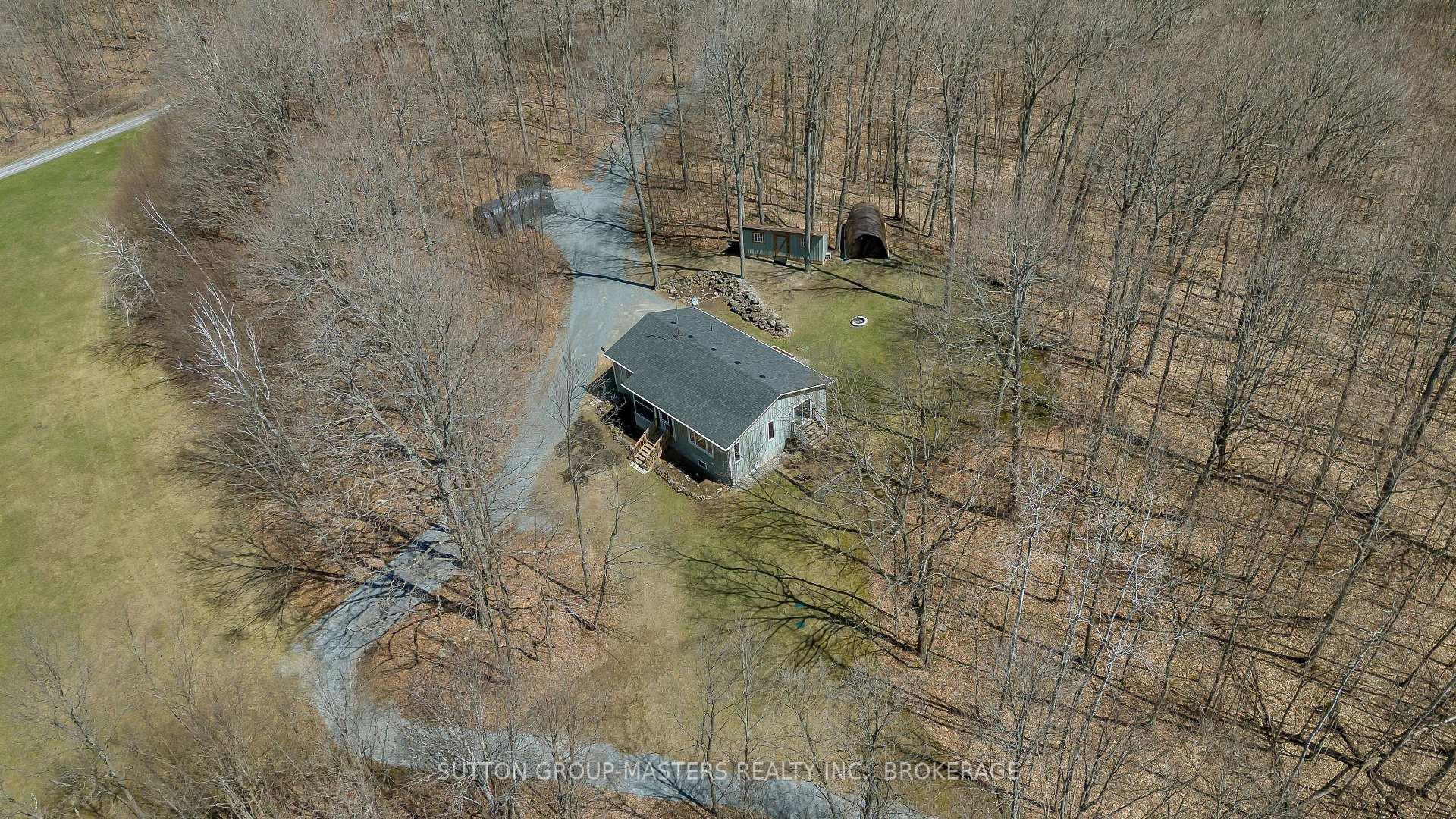 Front of 324 13 Island Lake Lane