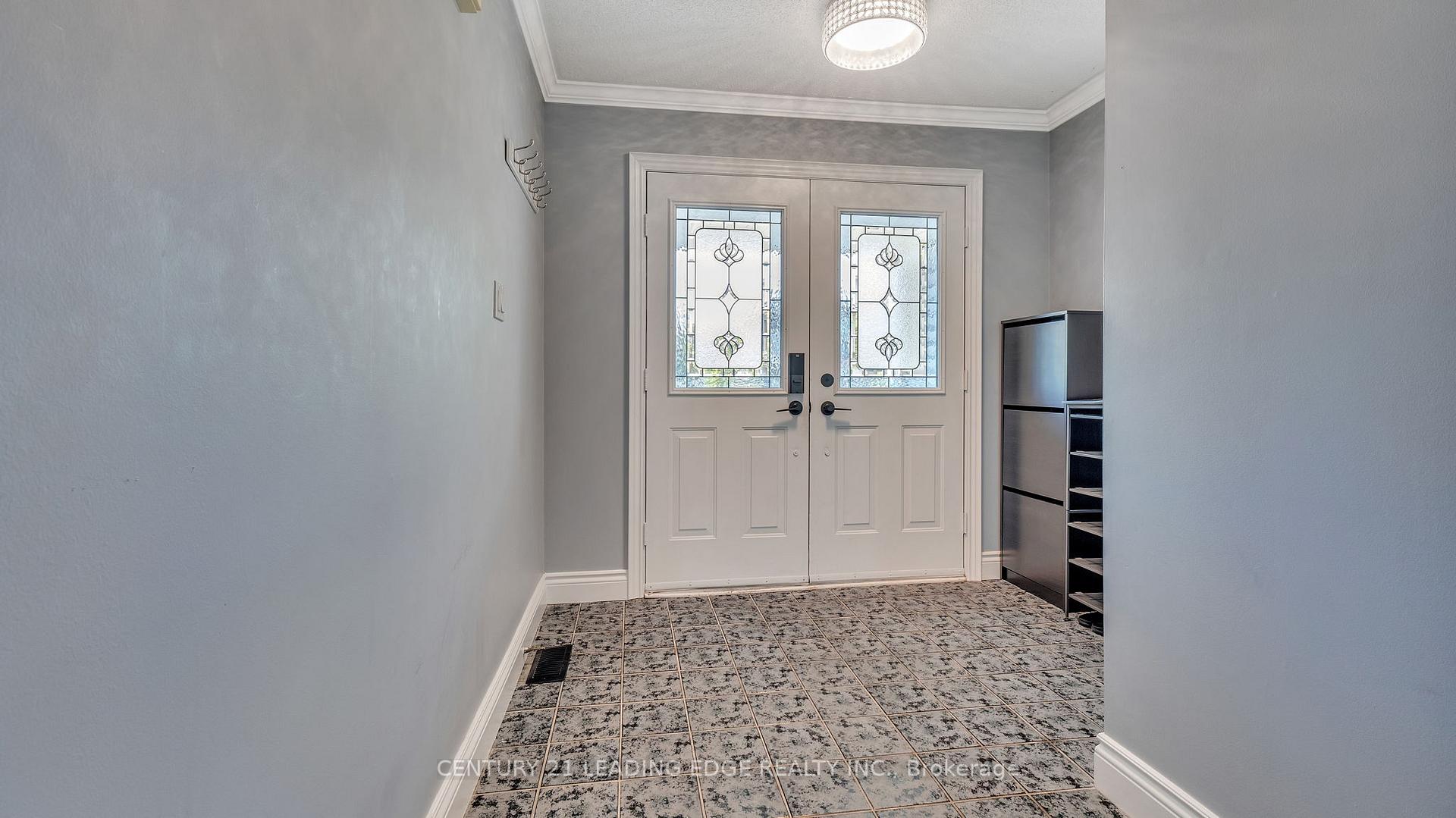 Photo 3 of 33 Beadle Drive, Ajax, South East — HOMEH