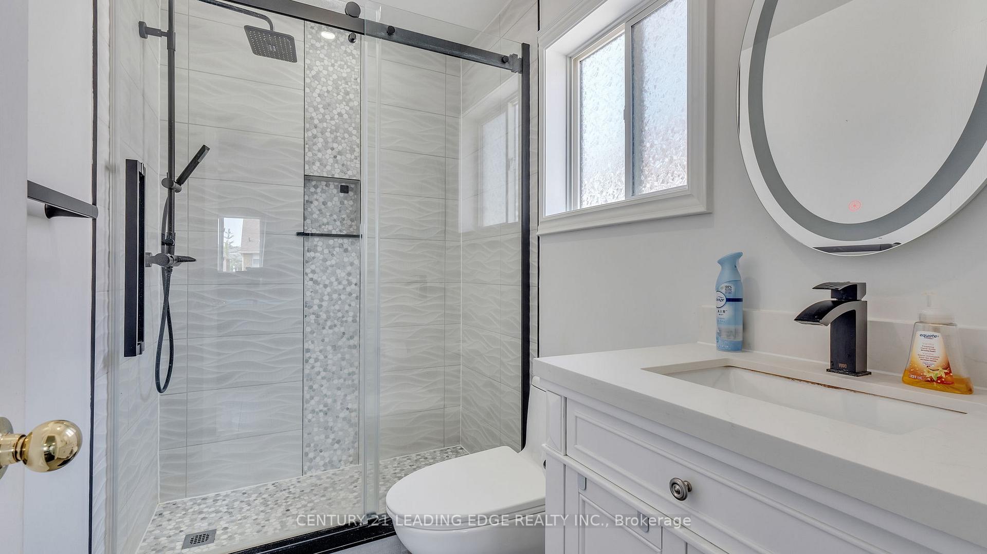 Photo 25 of 33 Beadle Drive, Ajax, South East — HOMEH
