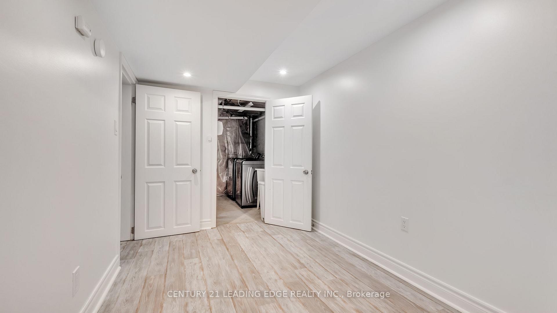 Photo 32 of 33 Beadle Drive, Ajax, South East — HOMEH