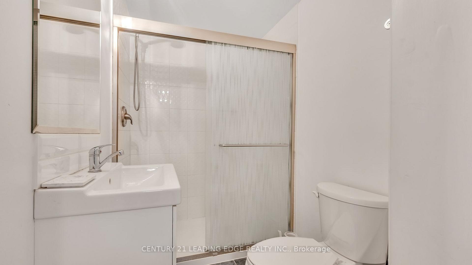 Photo 34 of 33 Beadle Drive, Ajax, South East — HOMEH