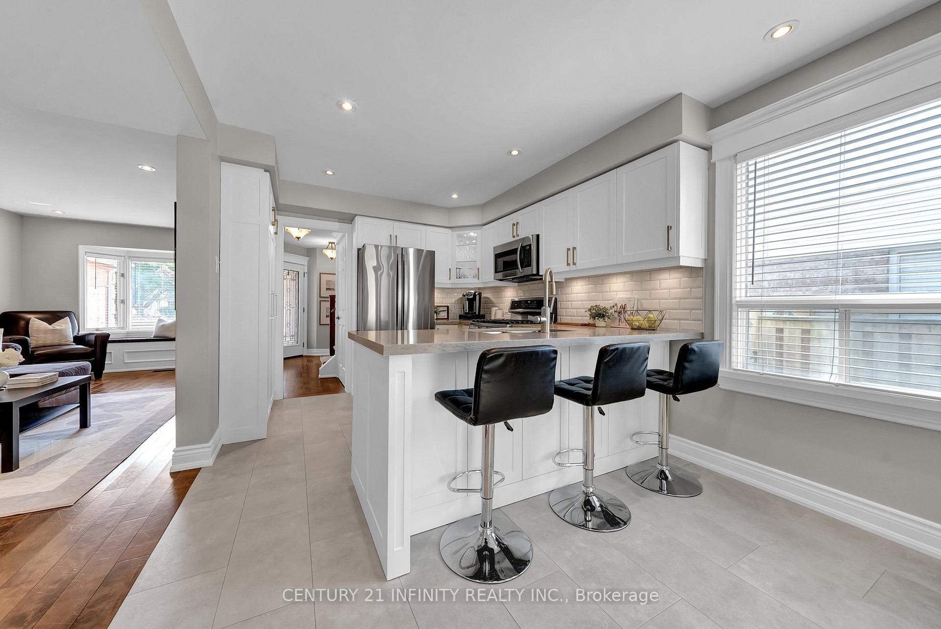 Photo 15 of 16 Wrenn Boulevard, Clarington, Bowmanville — HOMEH