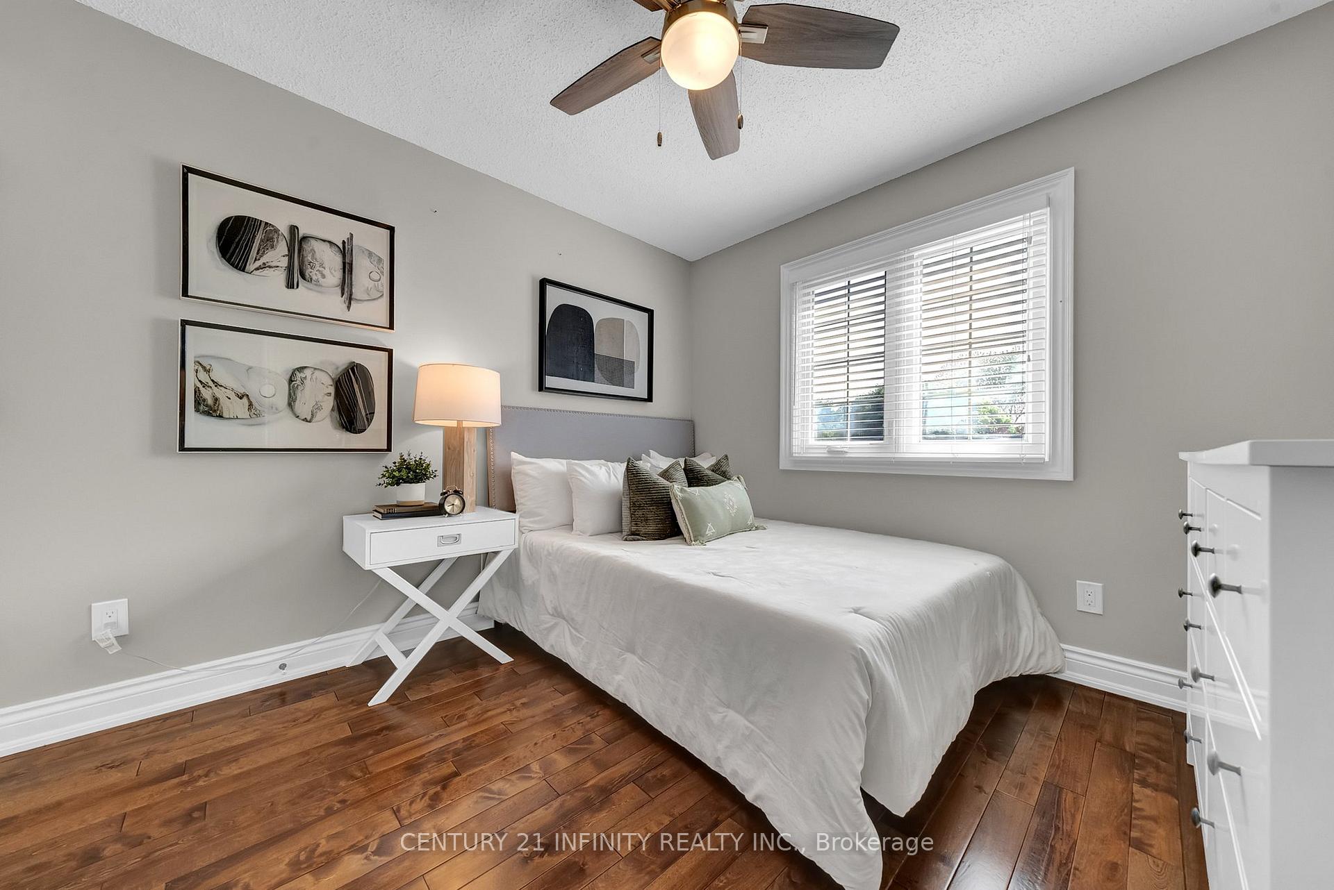 Photo 22 of 16 Wrenn Boulevard, Clarington, Bowmanville — HOMEH
