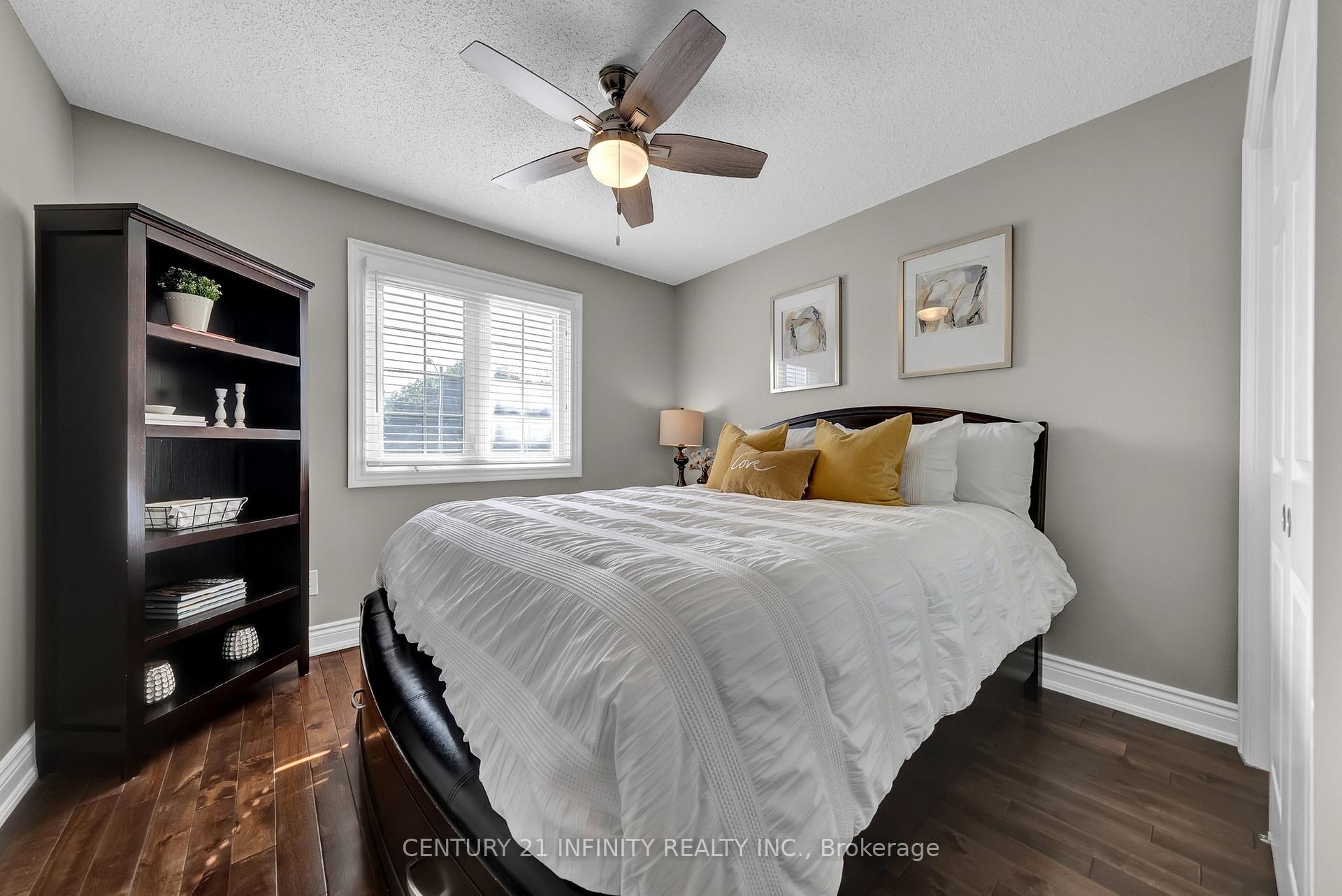Photo 23 of 16 Wrenn Boulevard, Clarington, Bowmanville — HOMEH