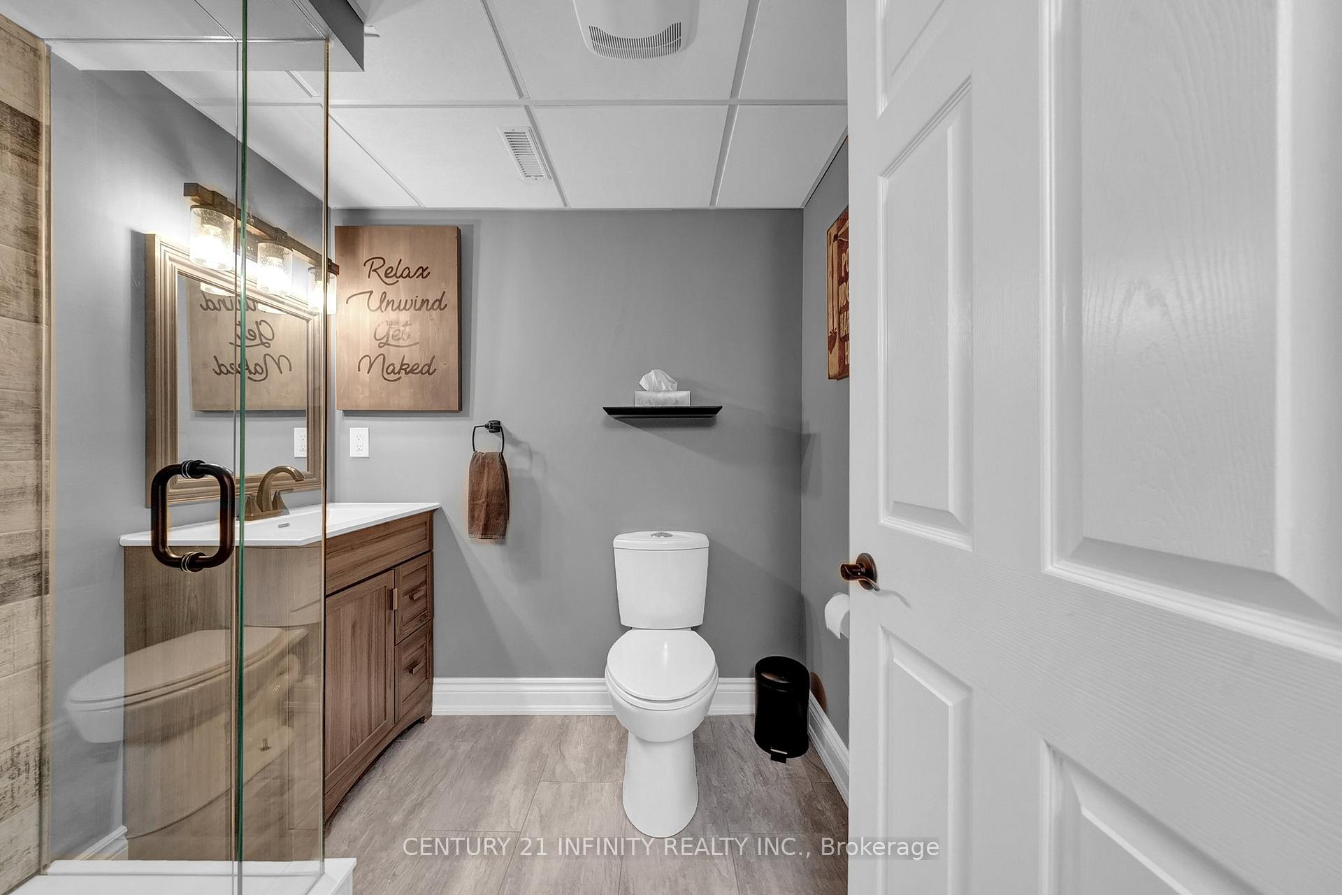 Photo 25 of 16 Wrenn Boulevard, Clarington, Bowmanville — HOMEH