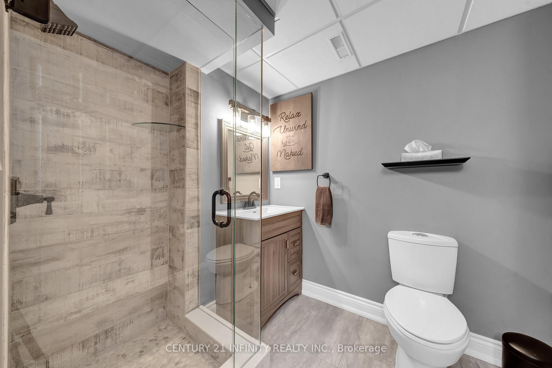Photo 26 of 16 Wrenn Boulevard, Clarington, Bowmanville — HOMEH