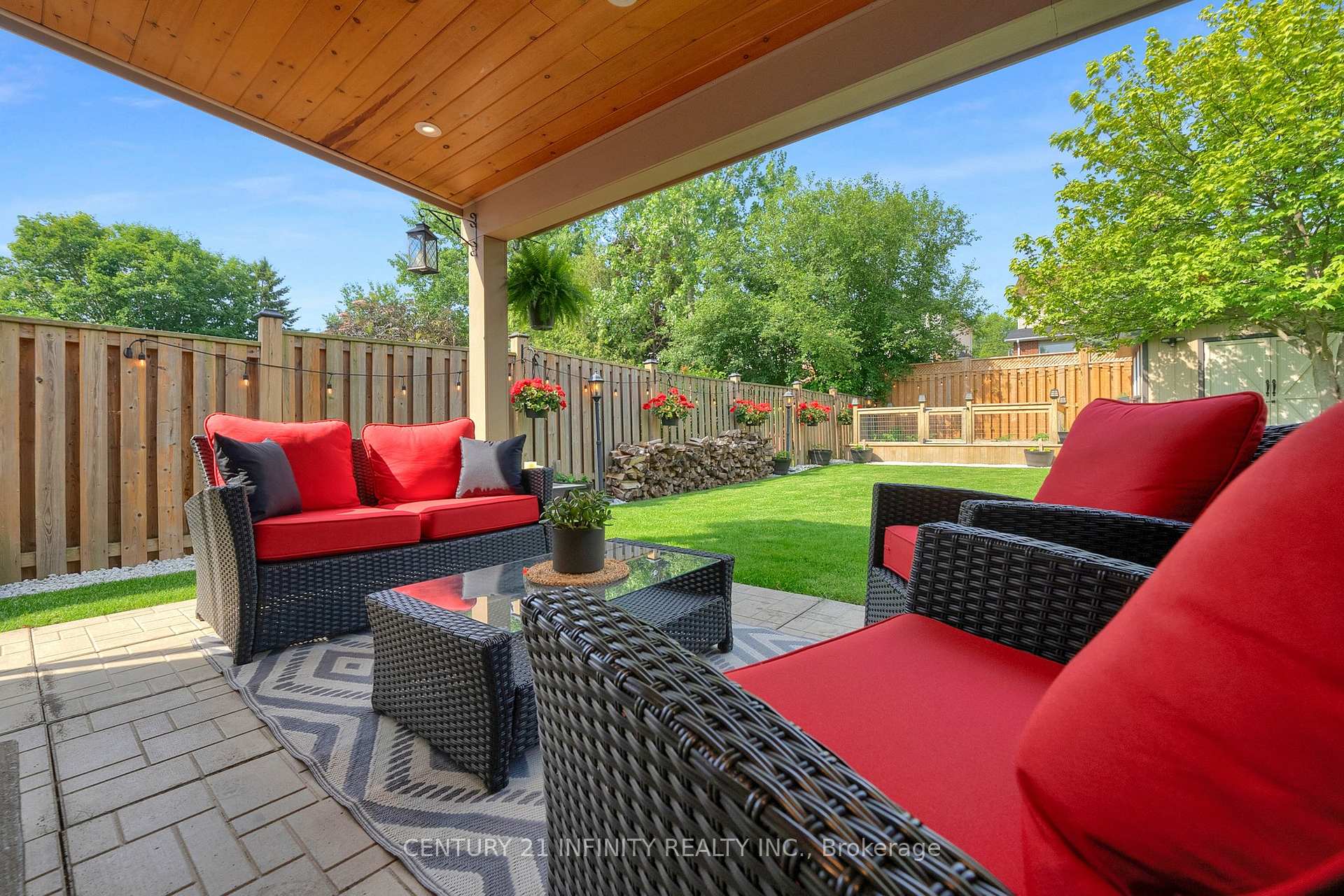 Photo 33 of 16 Wrenn Boulevard, Clarington, Bowmanville — HOMEH