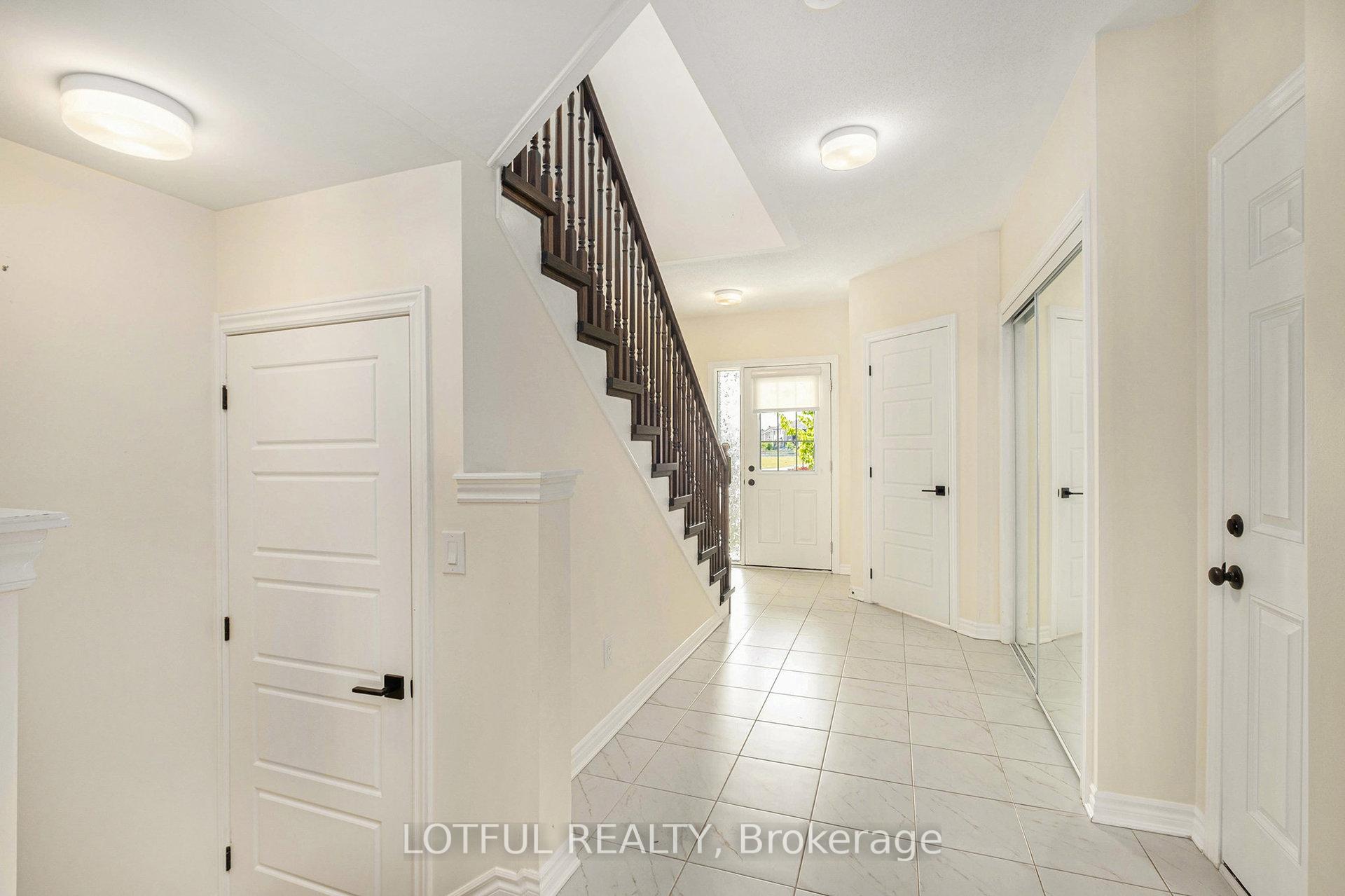 Photo 3 of 145 Celestial Grove, Ottawa, Barrhaven - Half Moon Bay — HOMEH