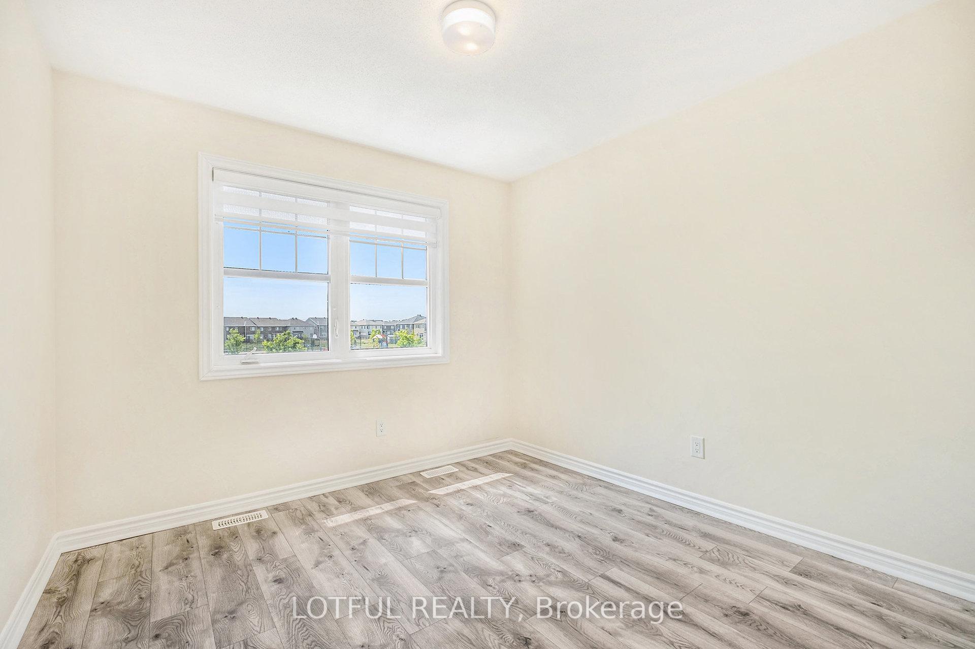 Photo 19 of 145 Celestial Grove, Ottawa, Barrhaven - Half Moon Bay — HOMEH