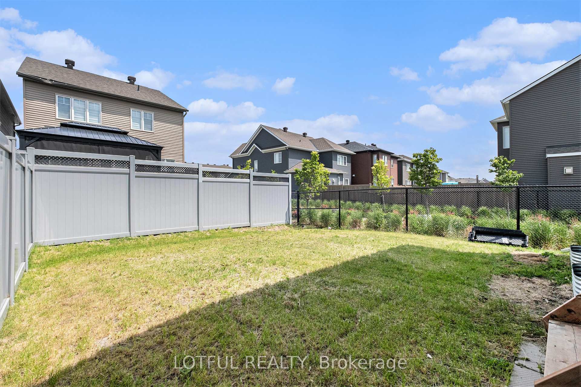 Photo 24 of 145 Celestial Grove, Ottawa, Barrhaven - Half Moon Bay — HOMEH