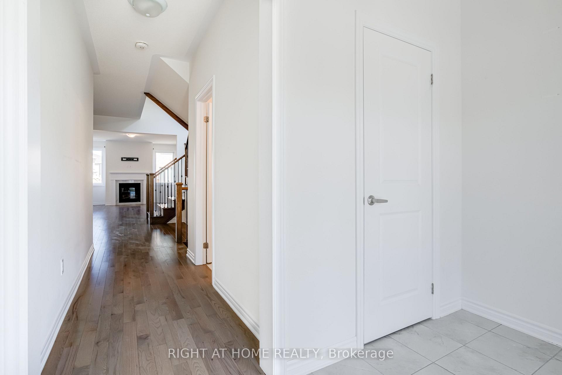 Photo 5 of 115 Petch Avenue, Caledon, Rural Caledon — HOMEH