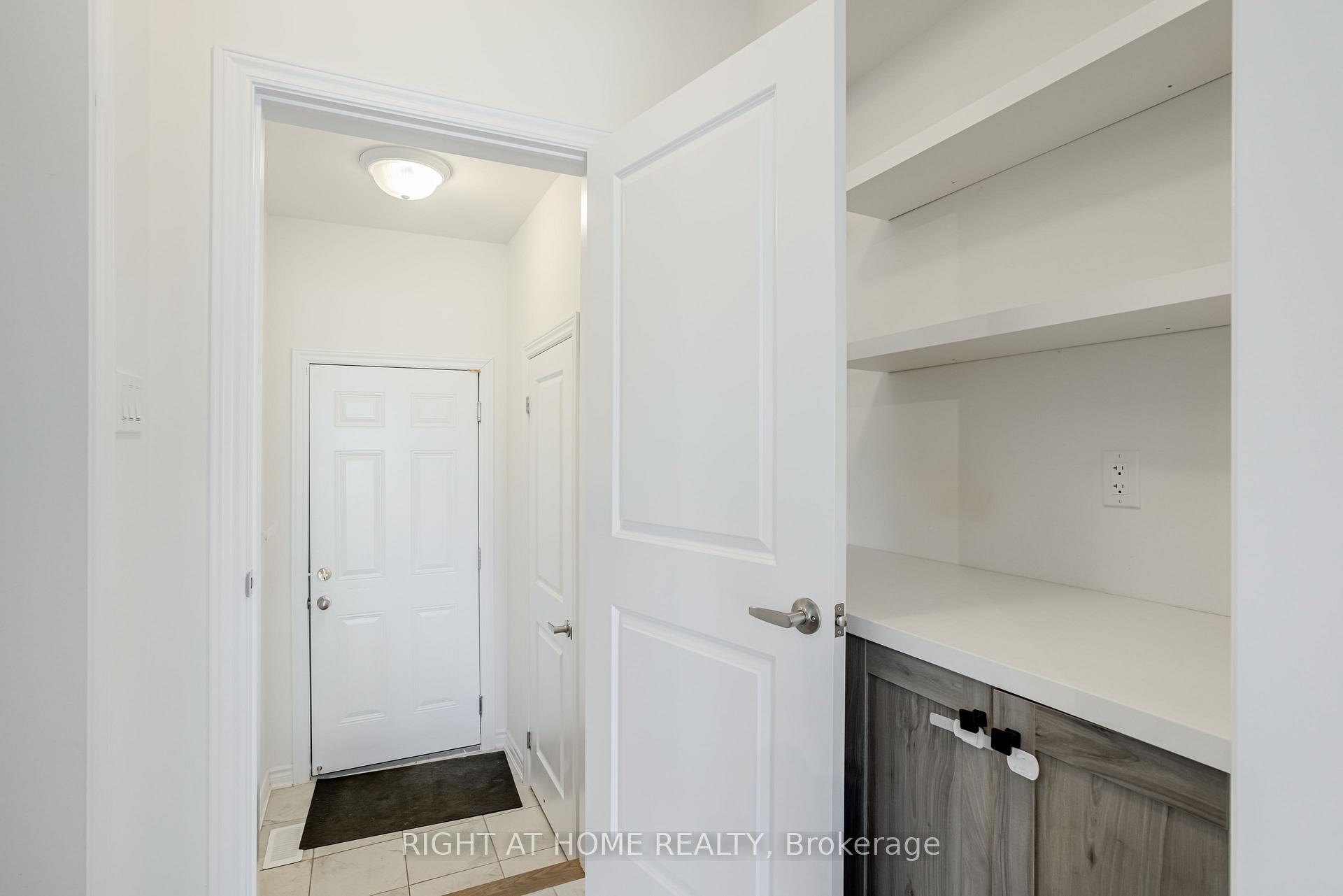 Photo 17 of 115 Petch Avenue, Caledon, Rural Caledon — HOMEH