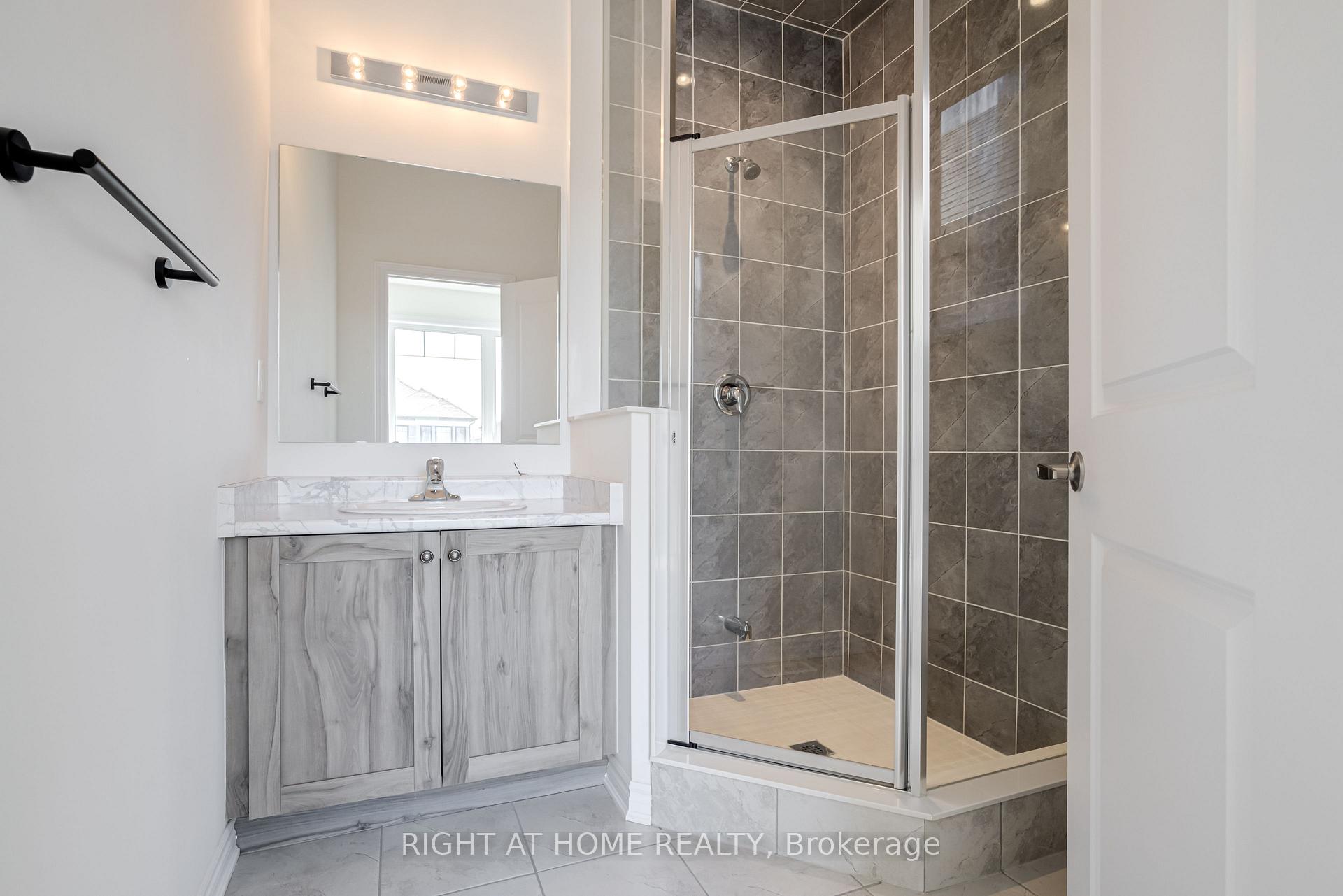 Photo 29 of 115 Petch Avenue, Caledon, Rural Caledon — HOMEH