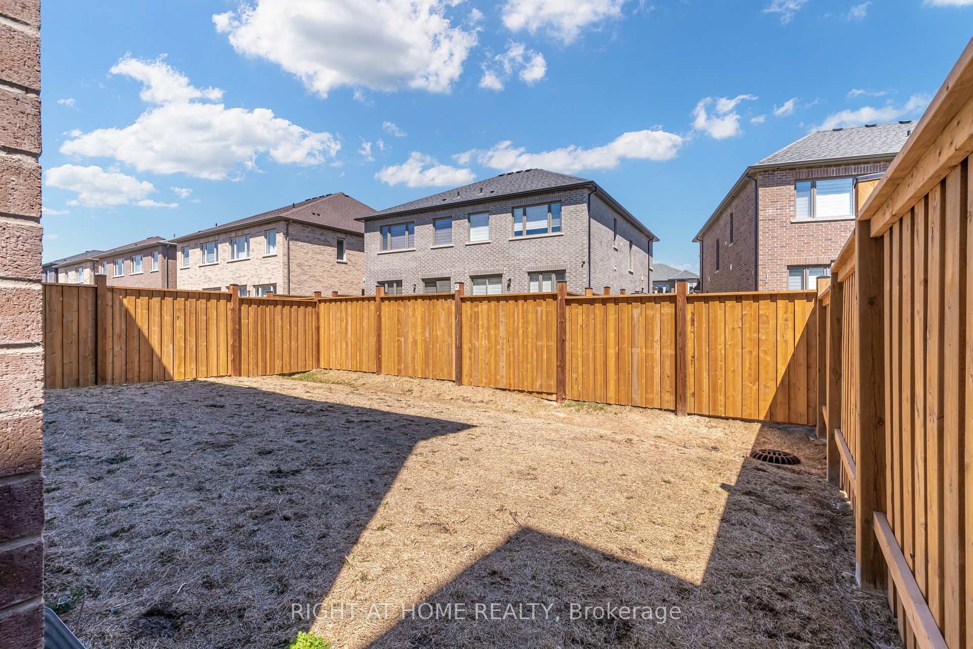 Photo 36 of 115 Petch Avenue, Caledon, Rural Caledon — HOMEH