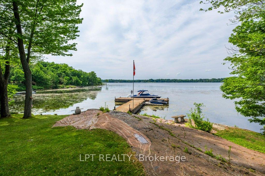 Photo 15 of 3909 Stone Point Road, Frontenac, Frontenac South — HOMEH