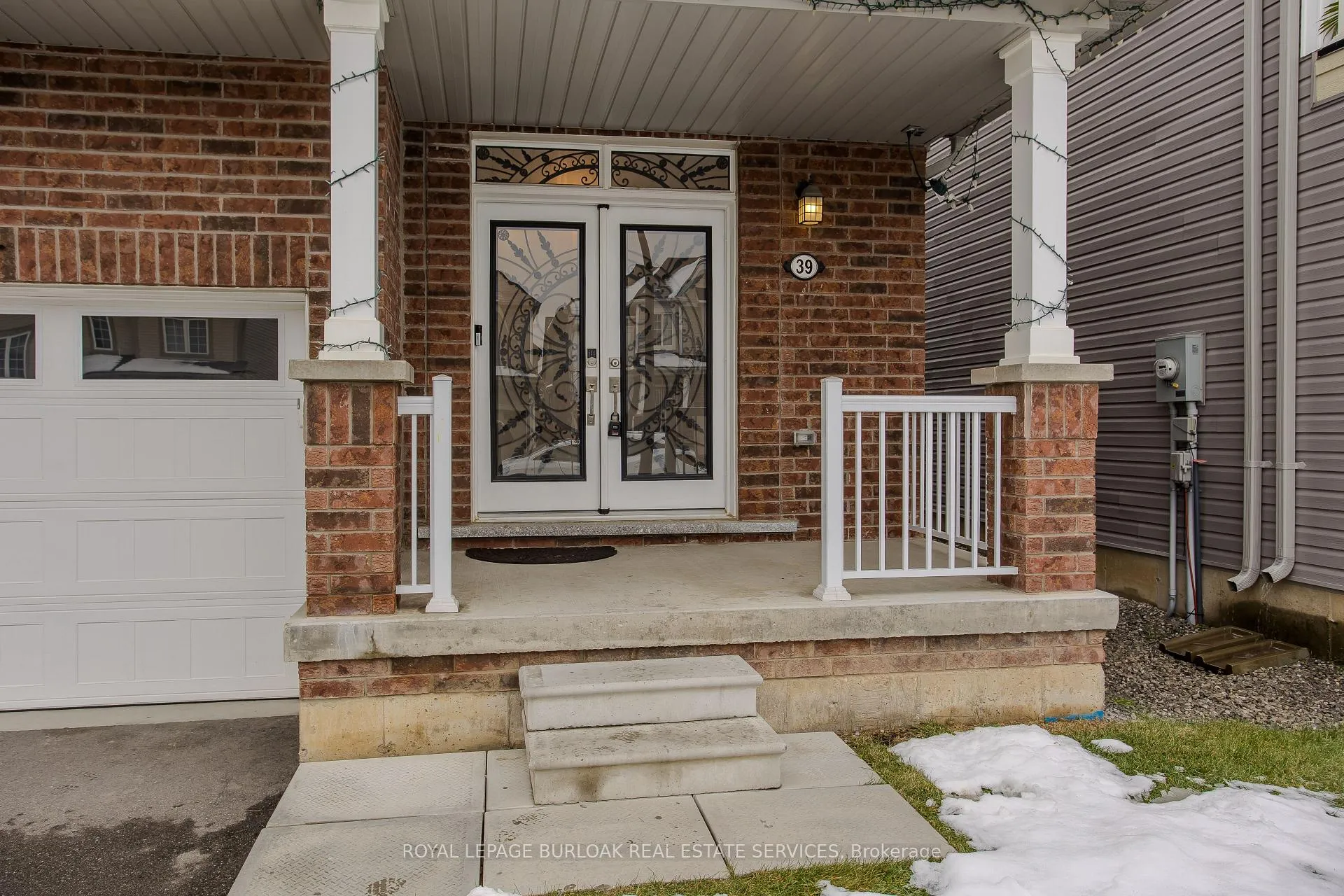 Photo 4 of 39 Mcwatters Street, Hamilton, Binbrook — HOMEH