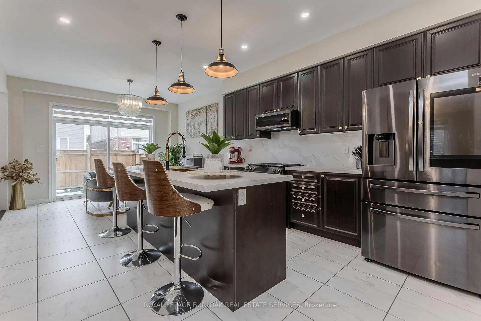 Photo 10 of 39 Mcwatters Street, Hamilton, Binbrook — HOMEH