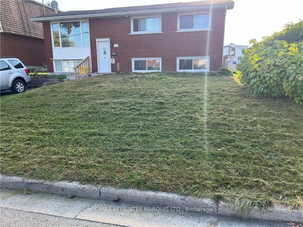 Photo 1 of 1416 Churchill Street, Cornwall — HOMEH
