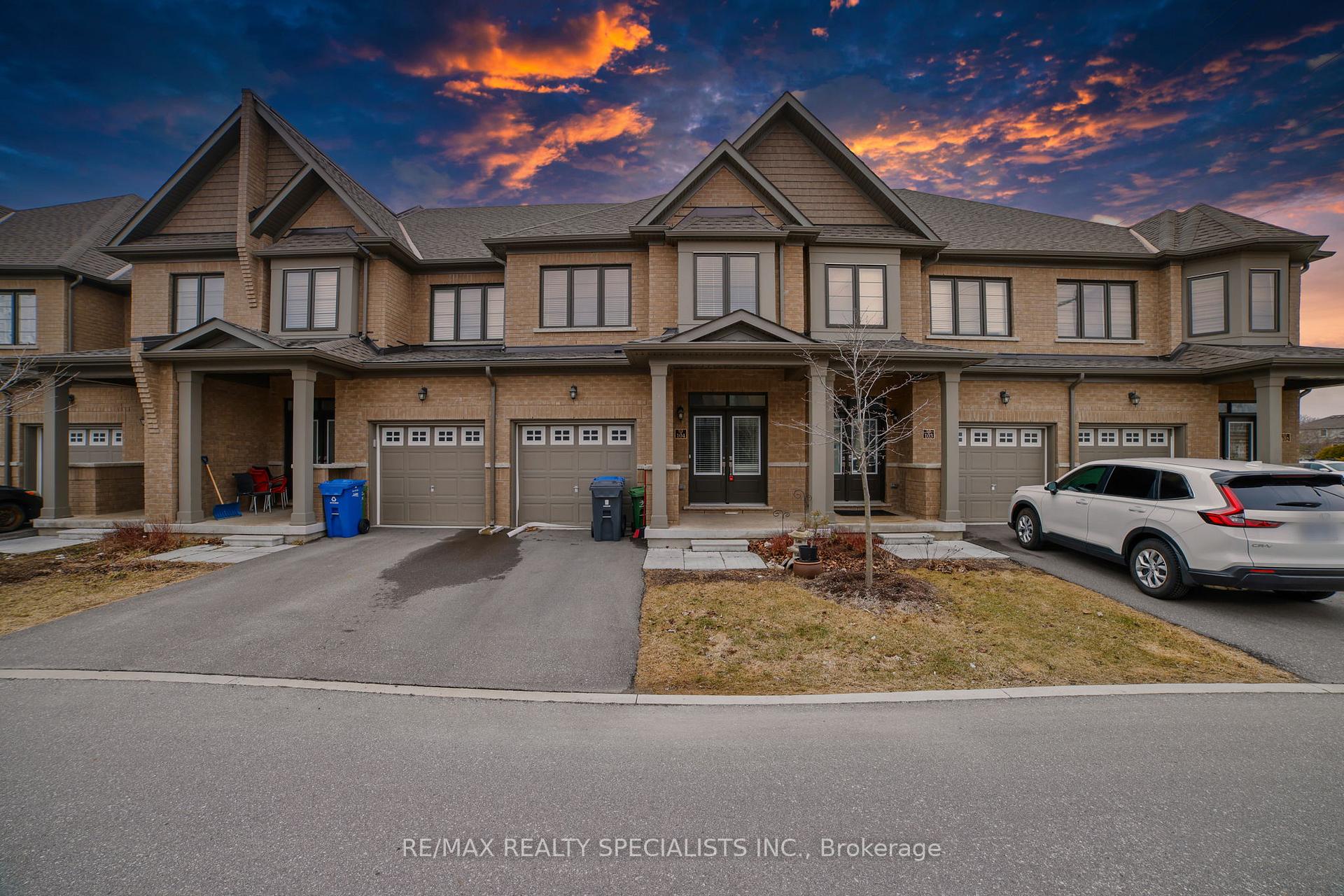 Photo 1 of Unit 104, 166 Deerpath Drive, Guelph, Willow West/Sugarbush/West Acres — HOMEH