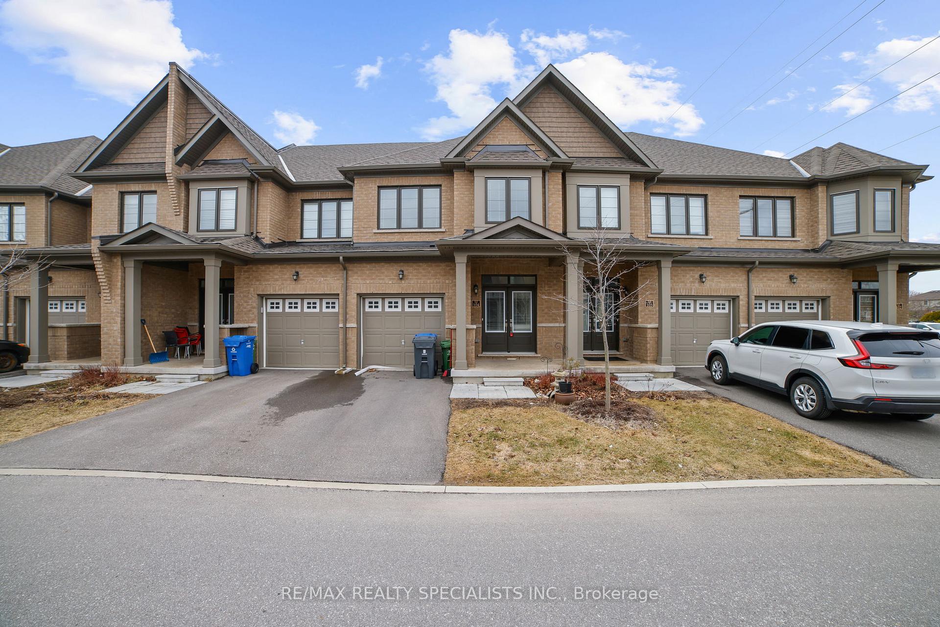 Photo 2 of Unit 104, 166 Deerpath Drive, Guelph, Willow West/Sugarbush/West Acres — HOMEH